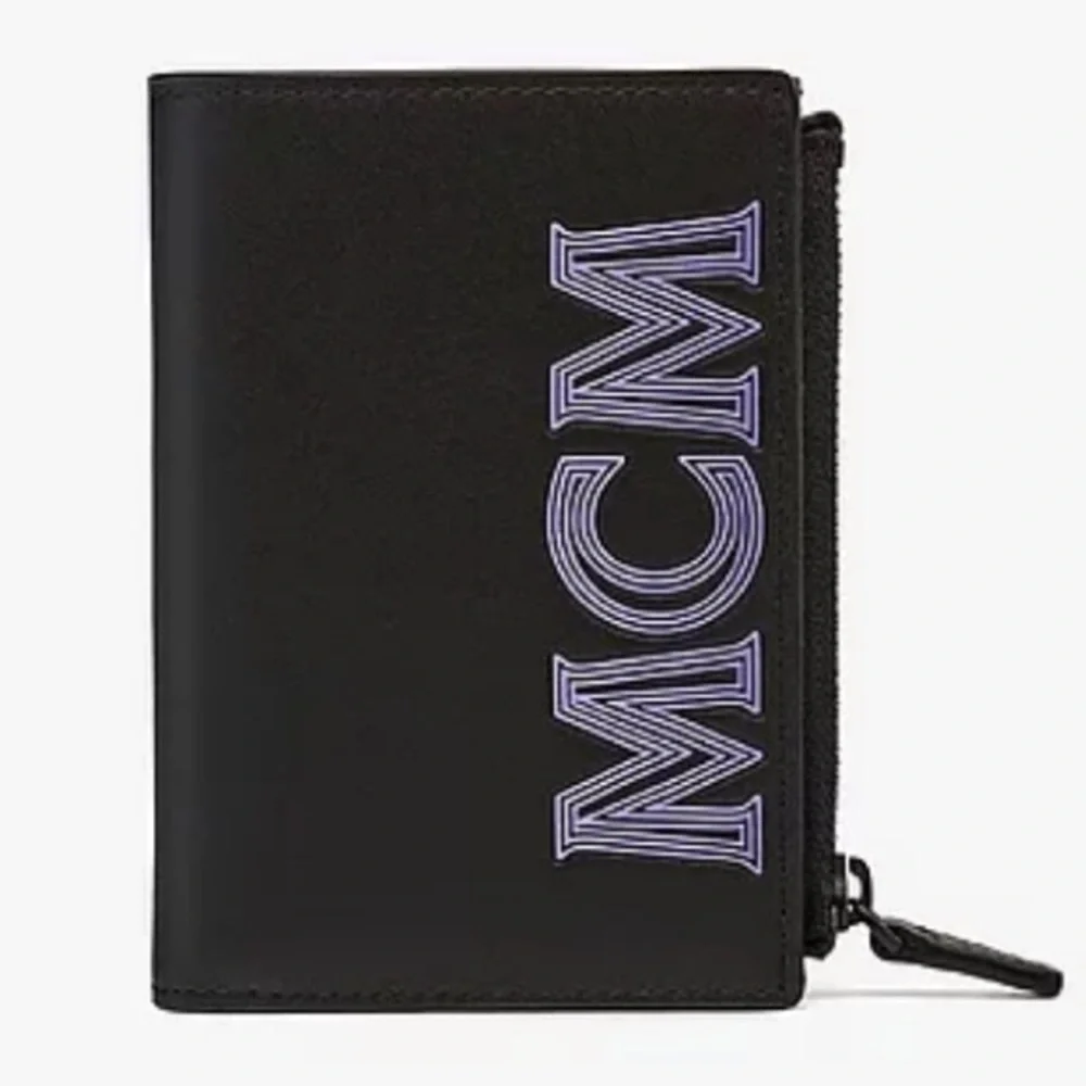 Bifold Snap Wallet in MCM Leather